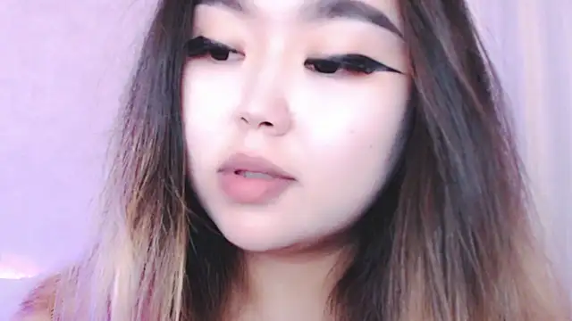 amelia sunlight online show from July 16, 8:35 pm
