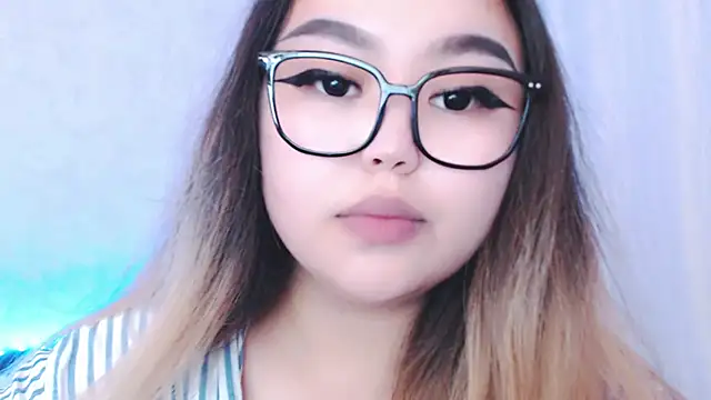 amelia sunlight online show from July 9, 7:16 pm