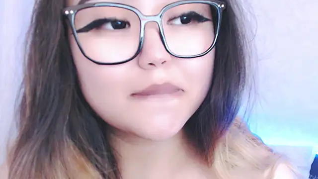 amelia sunlight online show from August 1, 6:43 pm