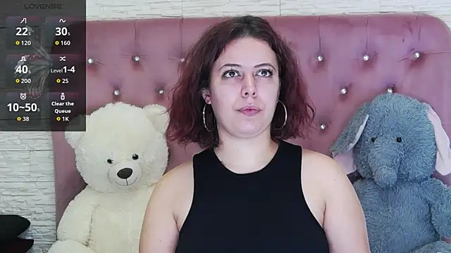 SophiaStarr online show from October 17, 5:27 pm