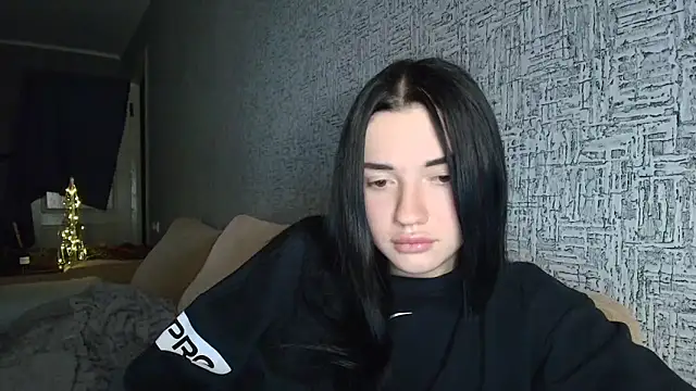 Liana diva online show from December 19, 7:17 pm