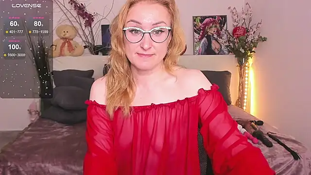 Snapshot of MadissonKiss chatting on September 22, 4:44 am MadissonKiss online show from September 22, 4:44 am