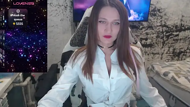 PamelaYoun online show from October 8, 5:28 pm