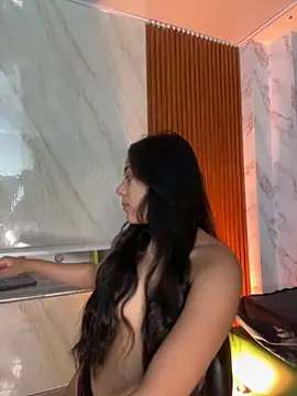 Snapshot of floriamANDjazmin chatting on September 9, 3:06 am floriamANDjazmin online show from September 9, 3:06 am