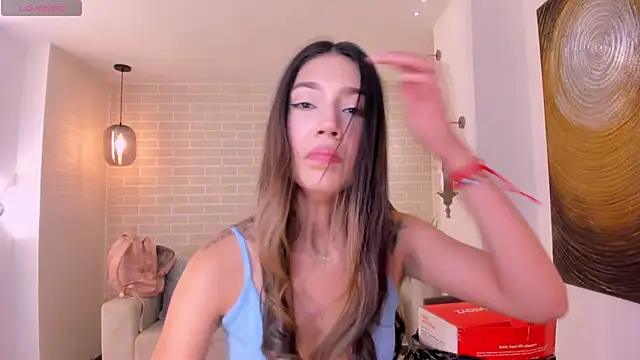 TaraLawrence online show from April 23, 3:36 am