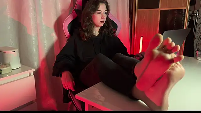 misswishh  online show from October 3, 5:51 pm