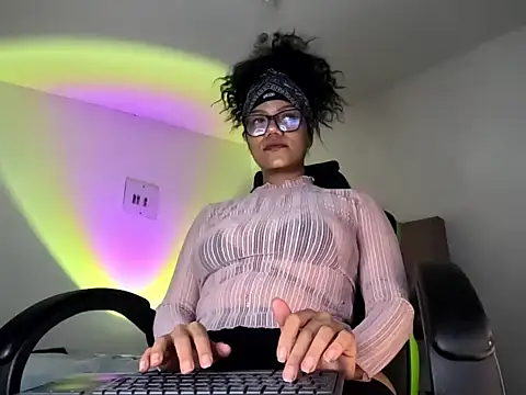 Ale xandra online show from October 25, 3:36 am