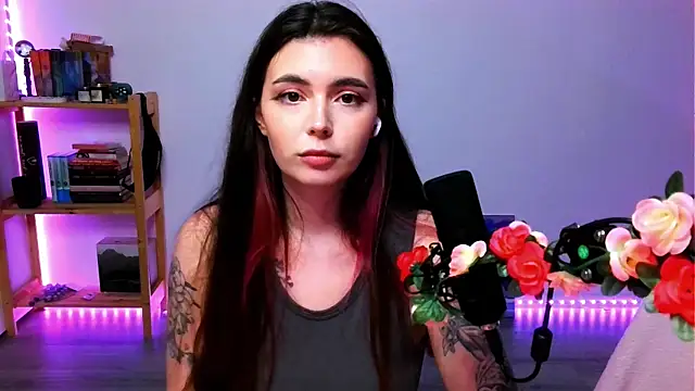 Snapshot of peaachybabe__ chatting on September 16, 8:50 pm peaachybabe online show from September 16, 8:50 pm