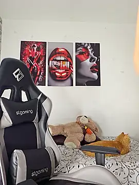 Antonella2 m online show from January 8, 1:04 pm