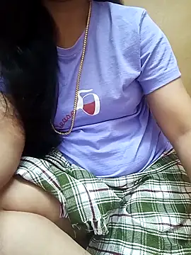 Snapshot of yourtamilcouple chatting on October 2, 2:55 pm yourtamilcouple online show from October 2, 2:55 pm
