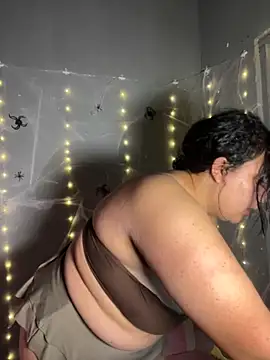 hornyalexxa online show from October 16, 2:25 am