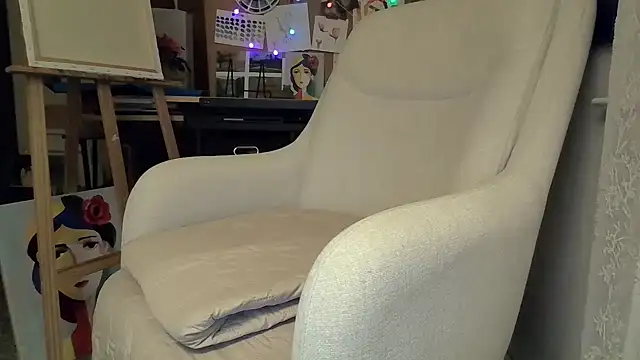 naughtyonbicycle online show from March 31, 1:05 am