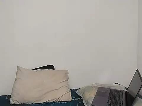 Snapshot of Gonul_Aslanbey chatting on September 23, 12:20 am Gonul Aslanbey online show from September 23, 12:20 am