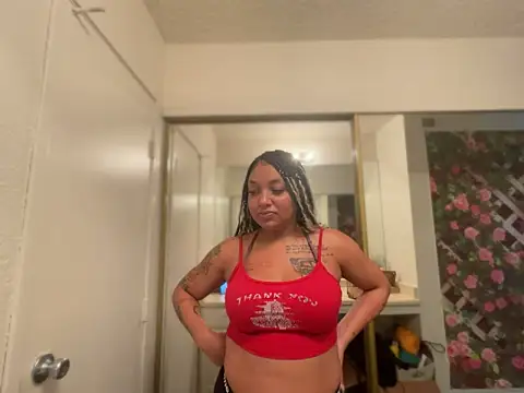 Snapshot of GoddessNih chatting on September 15, 11:23 pm GoddessNih online show from September 15, 11:23 pm