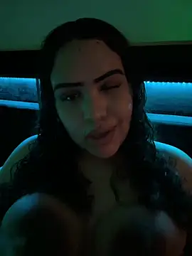 iTrapXXX online show from March 27, 8:37 am