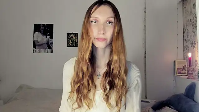 LisaIcon online show from March 12, 11:18 pm