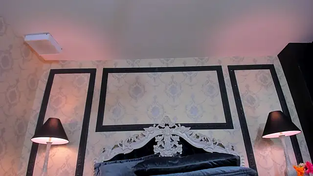 ImSophiie online show from July 23, 1:58 am