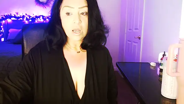 AlyssiaAmoreXO online show from March 15, 5:15 pm