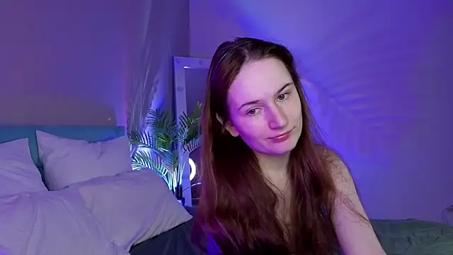 L1ittle kitty  online show from April 20, 5:32 am