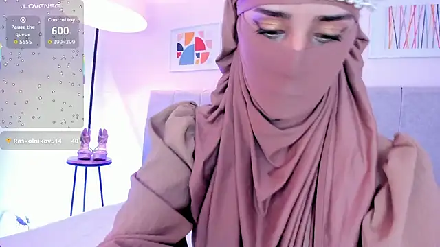 Snapshot of rawiya chatting on September 22, 12:03 pm rawiya online show from September 22, 12:03 pm
