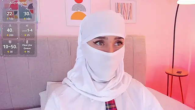 Snapshot of rawiya chatting on October 10, 12:10 pm rawiya online show from October 10, 12:10 pm