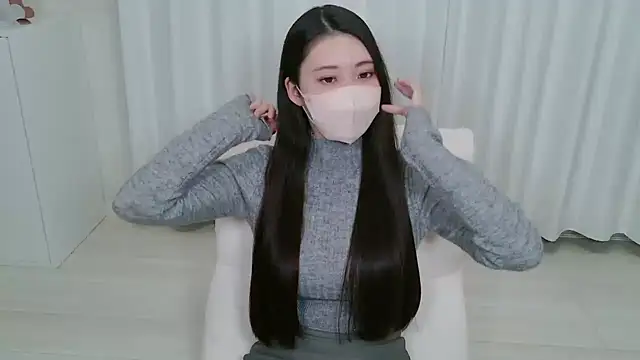 Snapshot of yuki_room chatting on October 3, 2:44 pm yuki room online show from October 3, 2:44 pm