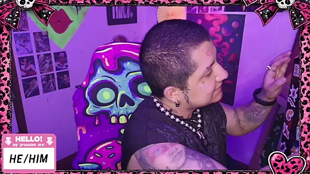 masterkevinftm online show from April 14, 4:23 am