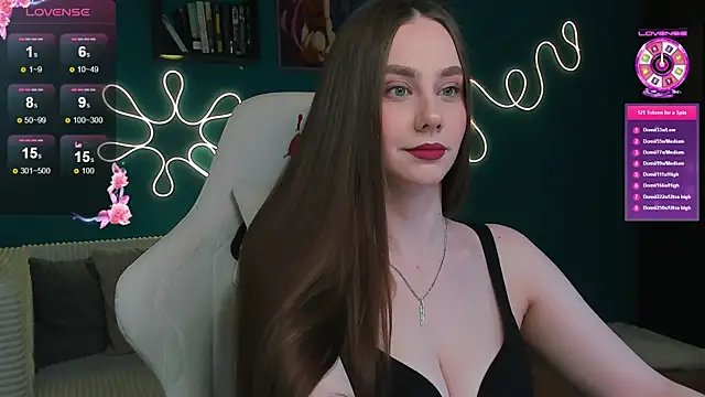 katie taylorr online show from July 6, 10:01 pm