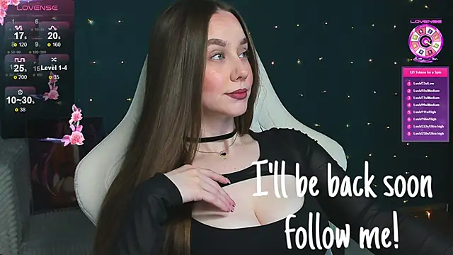 Snapshot of katie_taylorr chatting on October 14, 11:29 pm katie taylorr online show from October 14, 11:29 pm