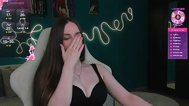 katie taylorr online show from July 18, 9:17 pm
