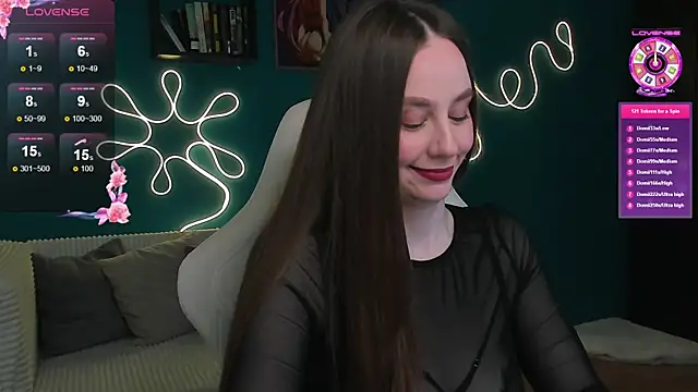 katie taylorr online show from July 5, 8:36 pm
