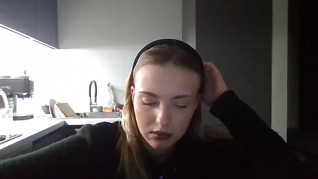 Snapshot of Sweety_Nika chatting on September 29, 7:52 pm Sweety Nika online show from September 29, 7:52 pm