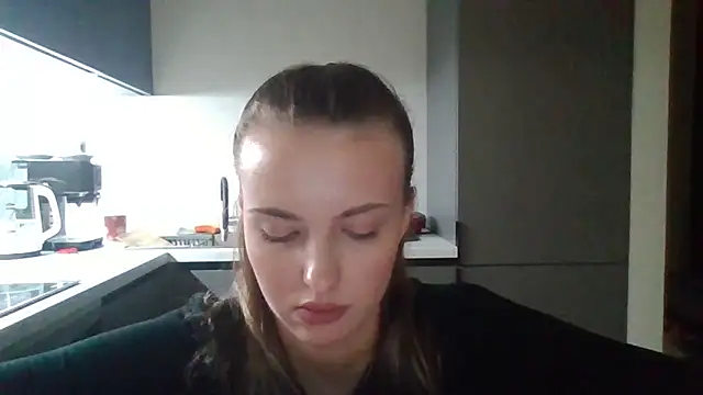 Snapshot of Sweety_Nika chatting on October 2, 8:36 pm Sweety Nika online show from October 2, 8:36 pm