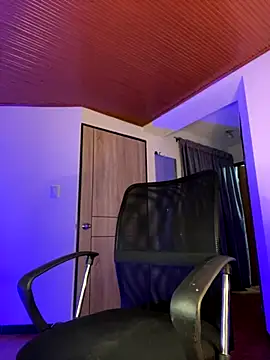 sue   0 online show from September 30, 5:24 am