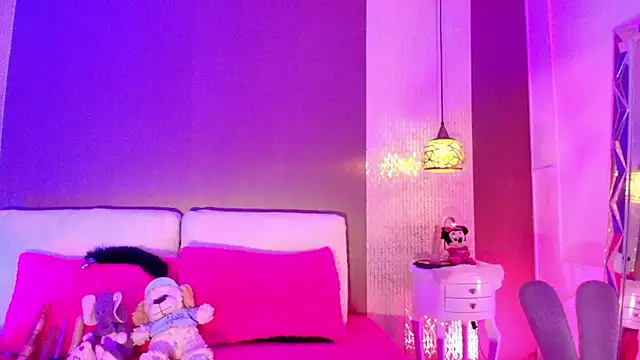 DannaDooll99 online show from May 21, 12:25 pm