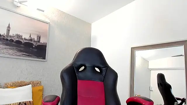 namastecute online show from November 20, 7:48 pm