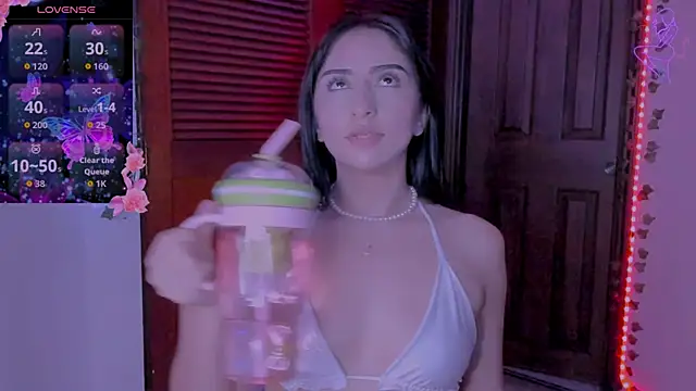 gabyye capprins online show from September 13, 9:56 pm