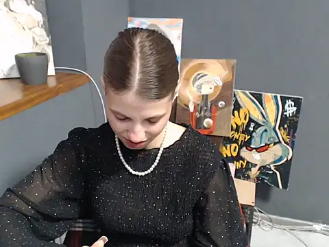 felicity gold online show from June 17, 6:59 am