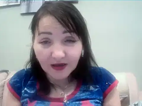 ClaireSunset online show from February 4, 6:00 pm