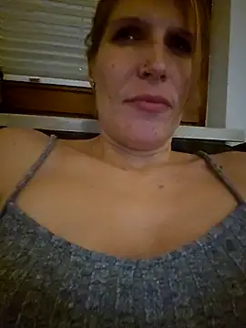 Lenchen  online show from October 30, 9:16 pm