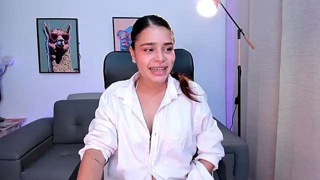 lissbrown online show from May 20, 12:57 pm