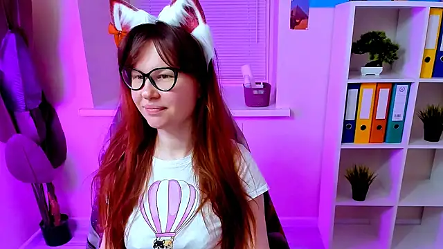 CarolGiggly online show from September 28, 11:43 pm