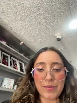 Kay LustyWife online show from December 17, 8:24 pm