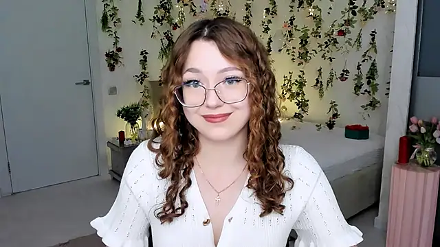 SereneFlame online show from April 3, 4:05 pm