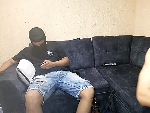 Danielraz online show from February 28, 12:43 am