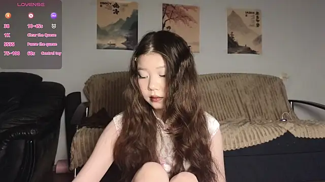 hoshina sayeri online show from June 2, 6:09 pm