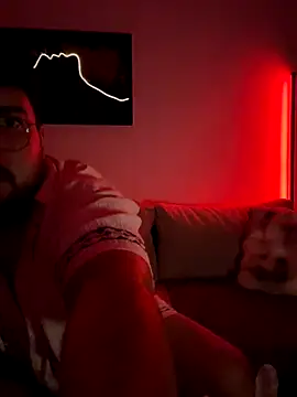 MrAndMrsSavage online show from November 1, 9:08 pm