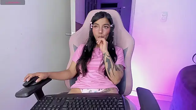 sofi soft  online show from May 26, 1:05 am