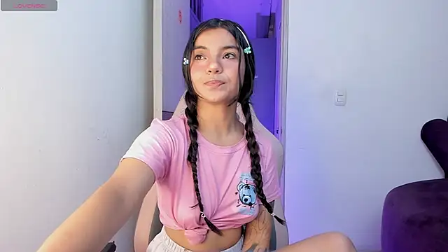 sofi soft  online show from May 28, 5:11 pm