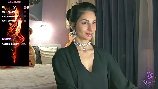 EvelynAisha online show from January 17, 5:20 pm